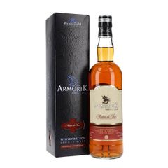 Armorik Maitre de Chai 2010 / 7 Year Old